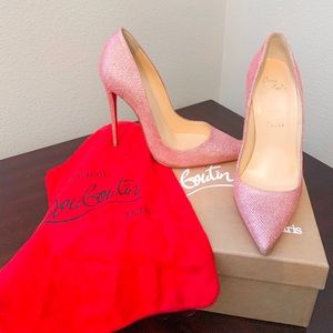 So Kate 120 Glitter Tisse Poudre.  Size 38.